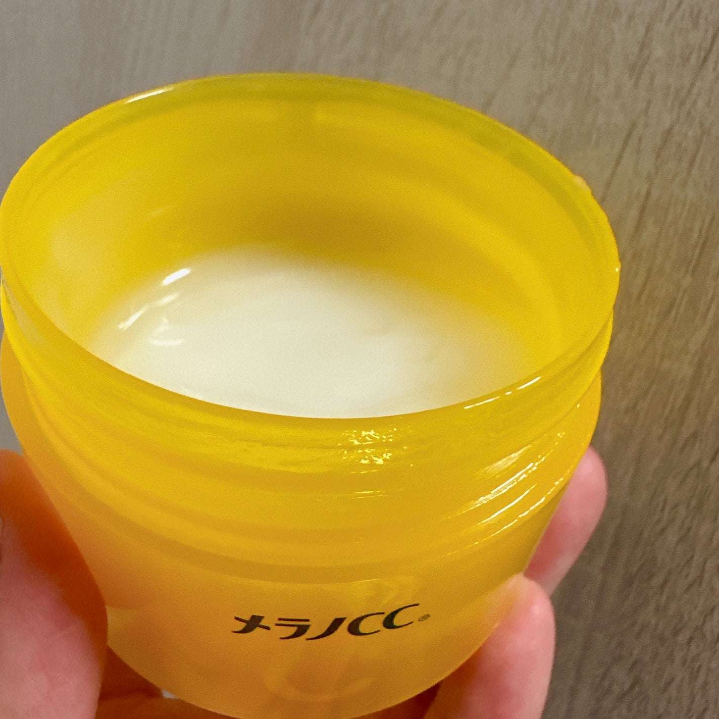 薬用しみ対策美白ジェル/メラノCC/フェイスクリームを使ったクチコミ(3枚目)