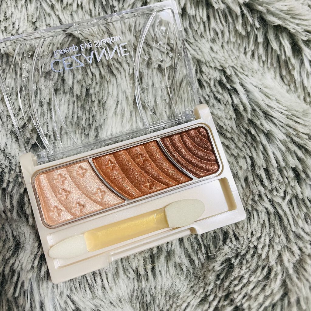 トーンアップアイシャドウ/CEZANNE/アイシャドウパレットを使ったクチコミ（2枚目）