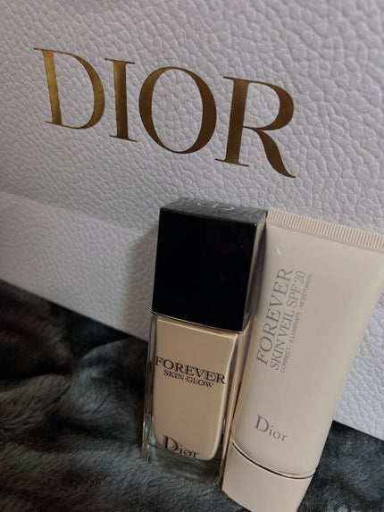 ディオールスキン フォーエヴァー フルイド グロウ/Dior/リキッドファンデーションを使ったクチコミ(1枚目)