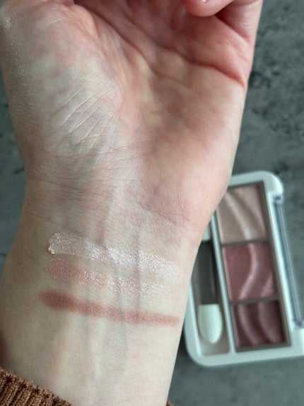 ライティングアップアイシャドウ/CEZANNE/アイシャドウを使ったクチコミ(4枚目)