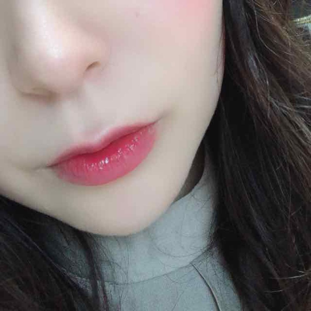 ジューシーラスティングティント/rom&nd/リップティントを使ったクチコミ(2枚目)