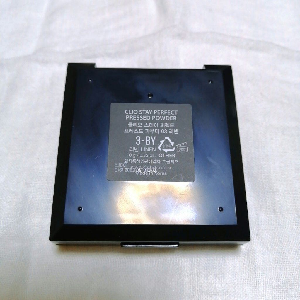 ステイ パーフェクト プレスト パウダー/CLIO/プレストパウダーを使ったクチコミ（3枚目）