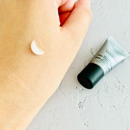 スタジオ フィックス マッティファイン シャイン コントロール プライマー/M・A・C/化粧下地を使ったクチコミ(2枚目)