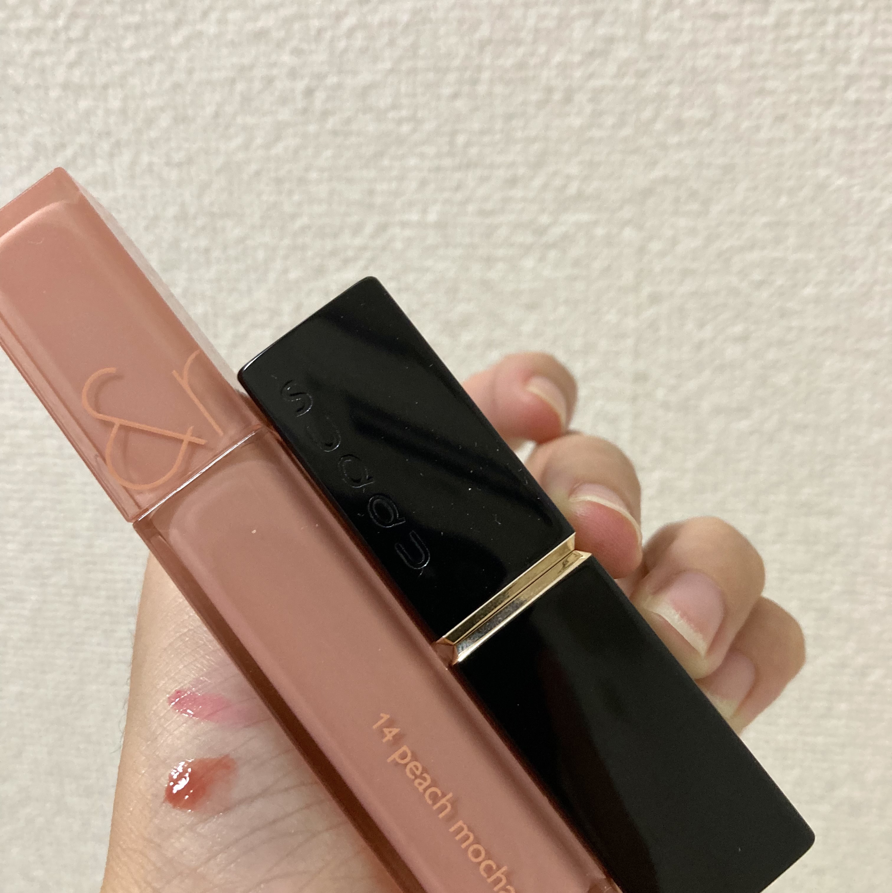 モイスチャー リッチ リップスティック 05 恍華 -HIKARIBANA/SUQQU/口紅を使ったクチコミ（1枚目）