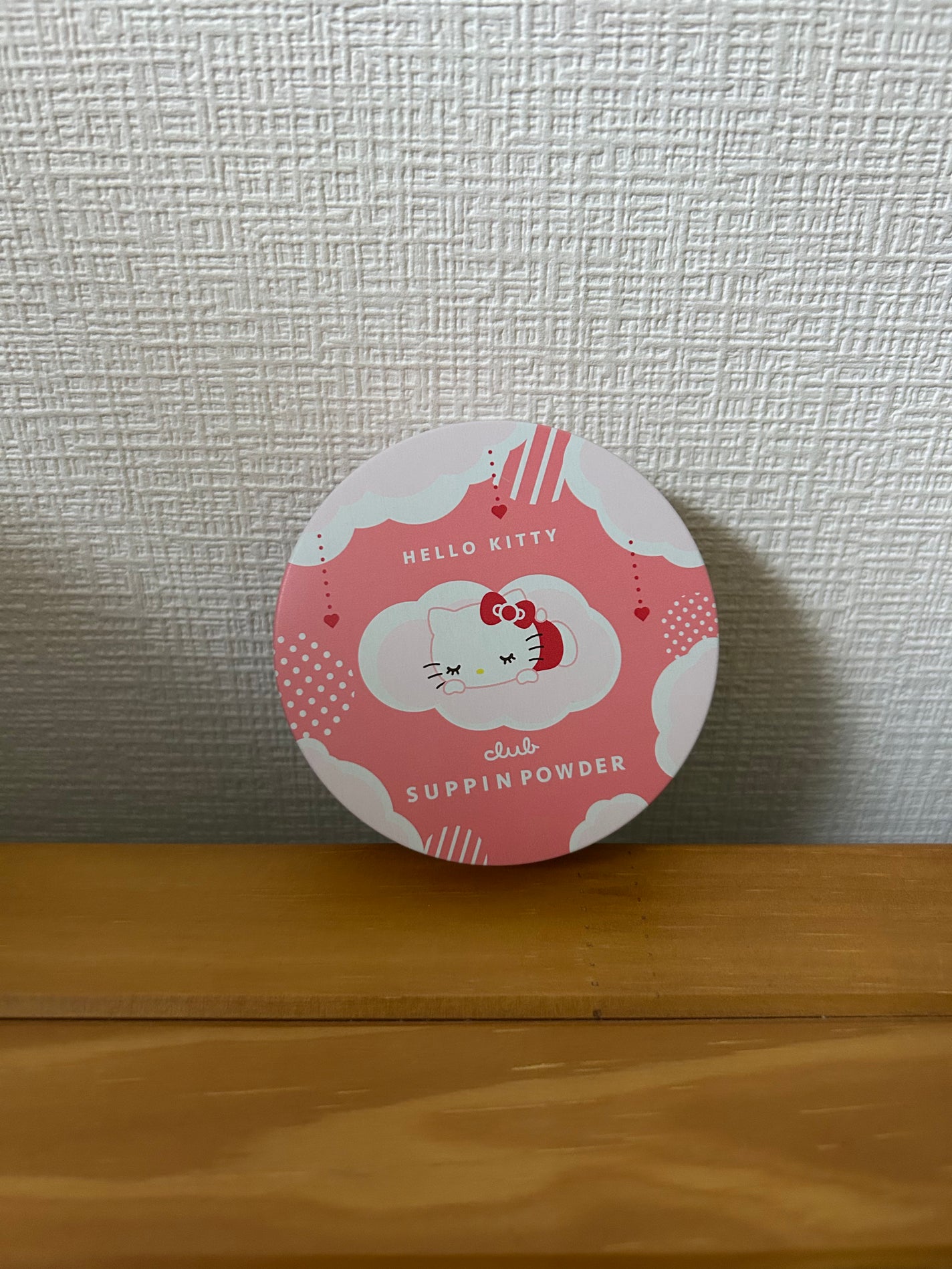 すっぴんパウダーC ホワイトフローラルブーケの香り/クラブ/プレストパウダーを使ったクチコミ(1枚目)