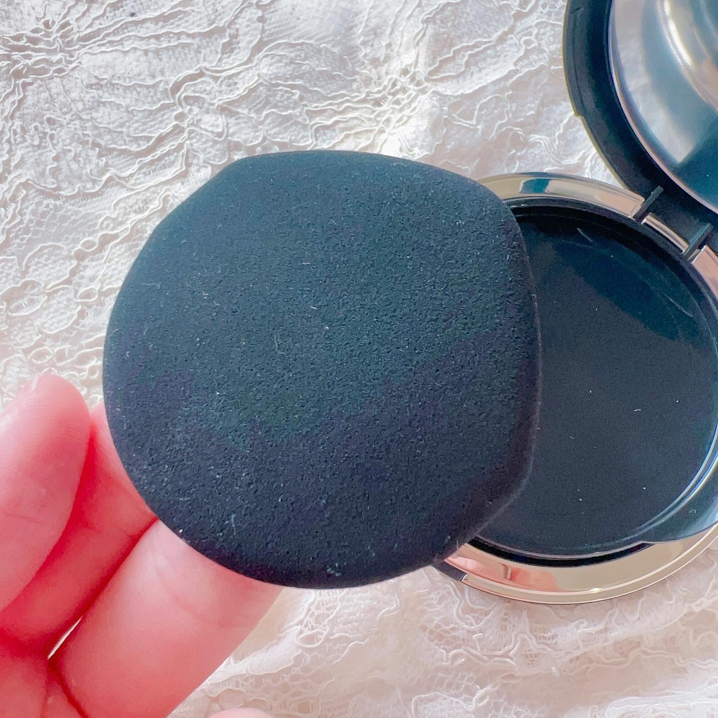 オリジナル ピュア セラム カバーアップ クッション/bareMinerals/クッションファンデーションを使ったクチコミ（3枚目）