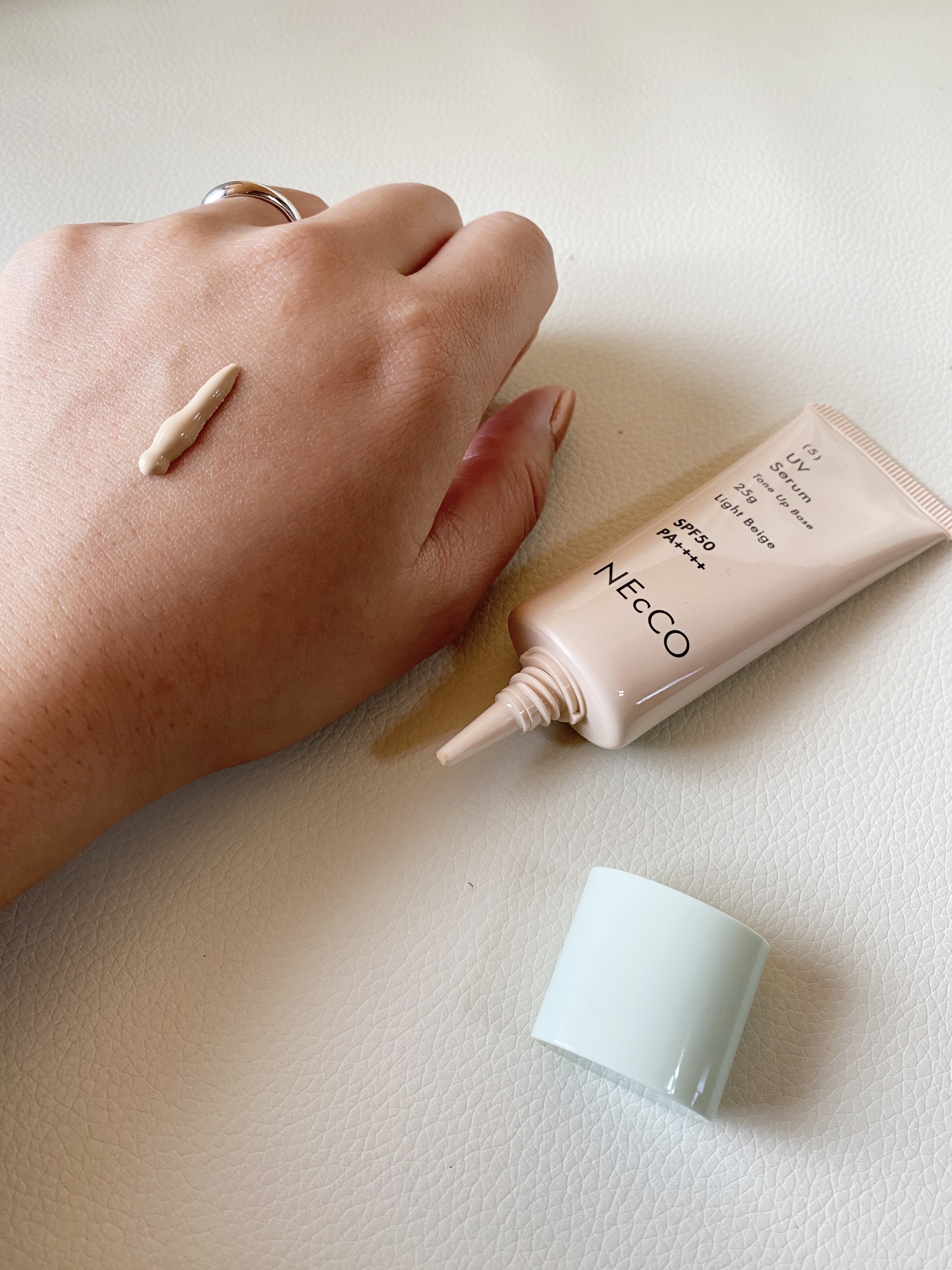 トーンアップUVセラム/NEcCO/化粧下地を使ったクチコミ（3枚目）
