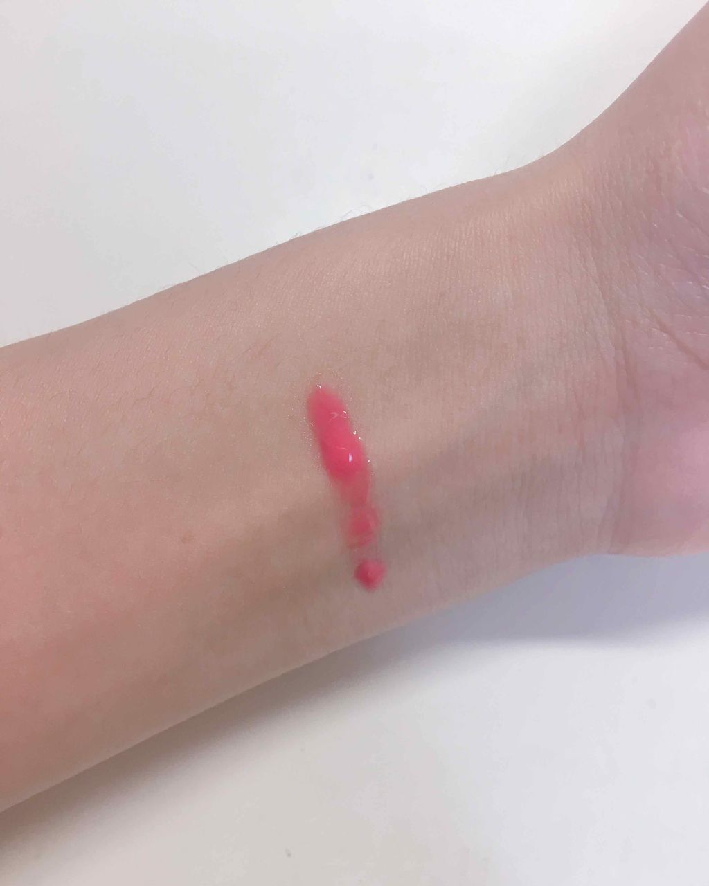 カラーエナメルグロス/KATE/リップグロスを使ったクチコミ（2枚目）