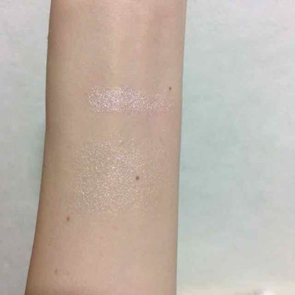 パールグロウハイライト/CEZANNE/パウダーハイライトを使ったクチコミ(2枚目)