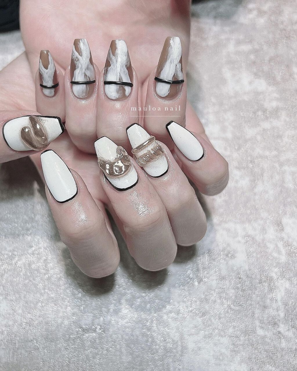 mauloa_nail on LIPS 「・ 持ち込み画像🤍めちゃくちゃおしゃれでした😌🌈ありがとうござ..」(1枚目)