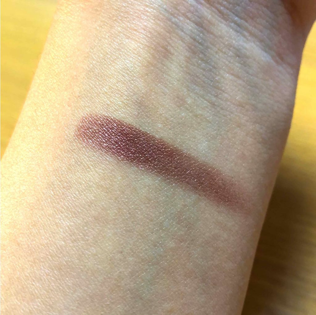 プリズム パウダーアイカラー/リンメル ロンドン/単色アイシャドウを使ったクチコミ（2枚目）