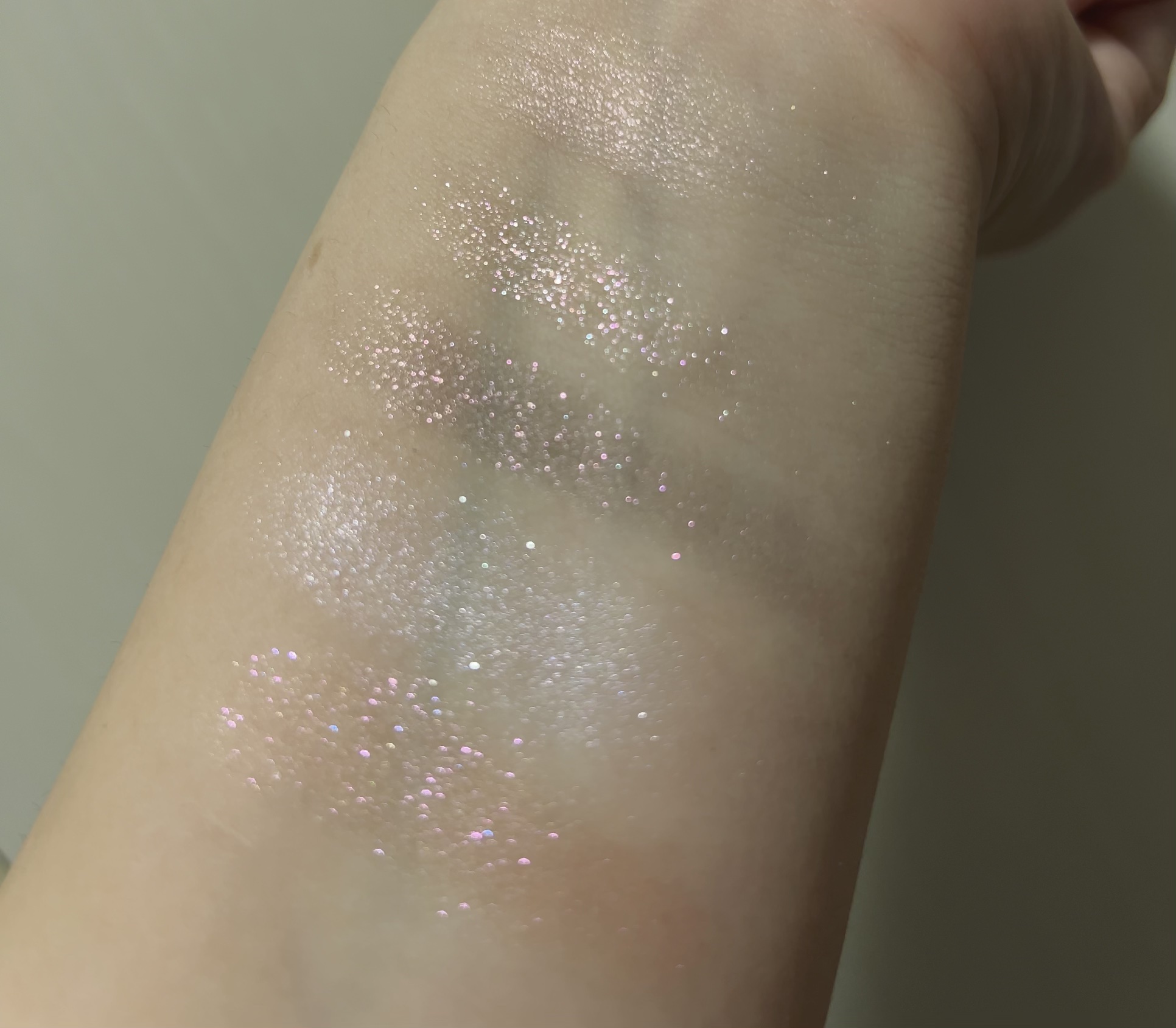 ハードワイヤードアイシャドー 5346/NARS/単色アイシャドウを使ったクチコミ（1枚目）