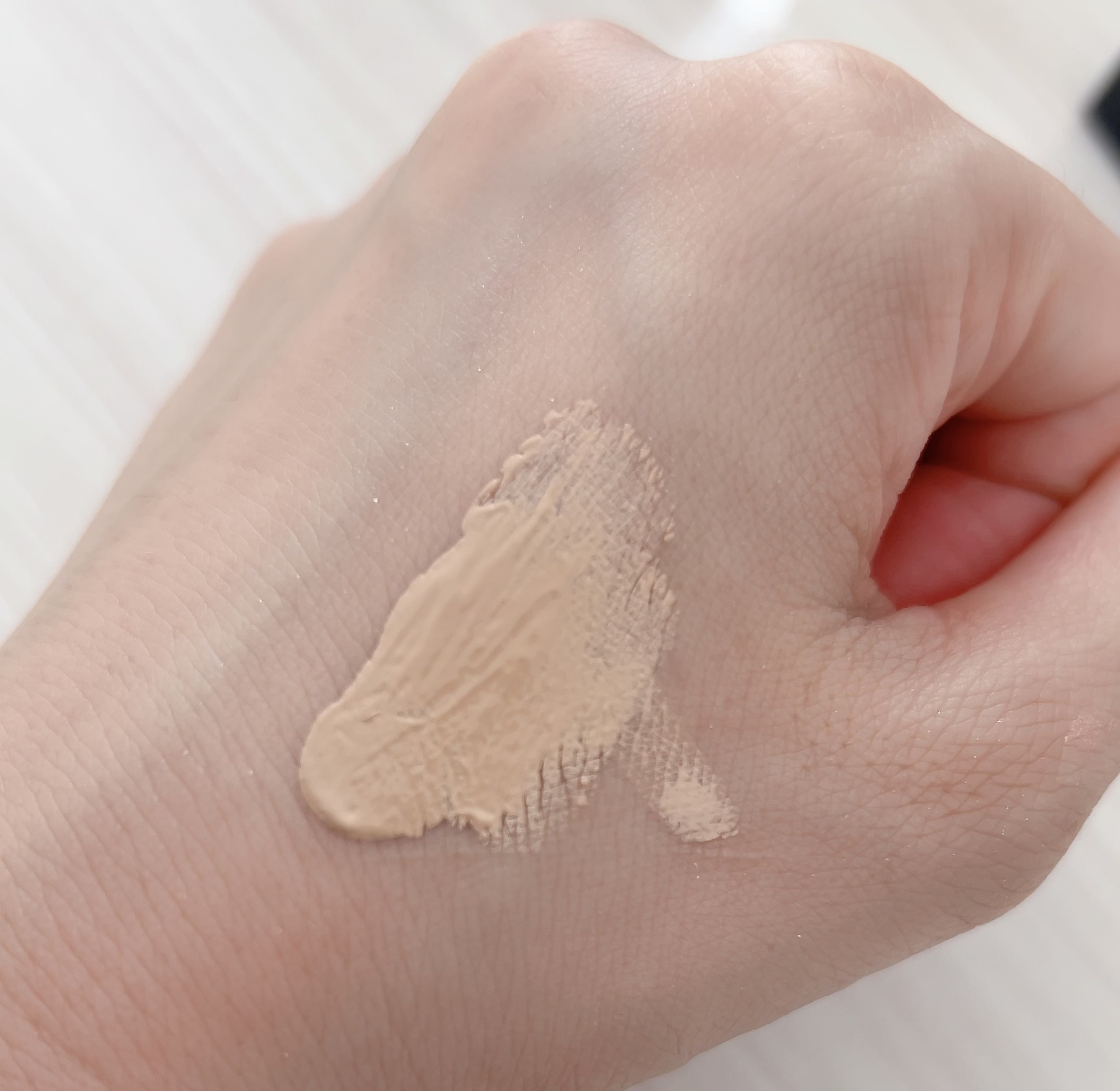 ハイドレイティング カラークリーム/B.A/リキッドファンデーションを使ったクチコミ（2枚目）