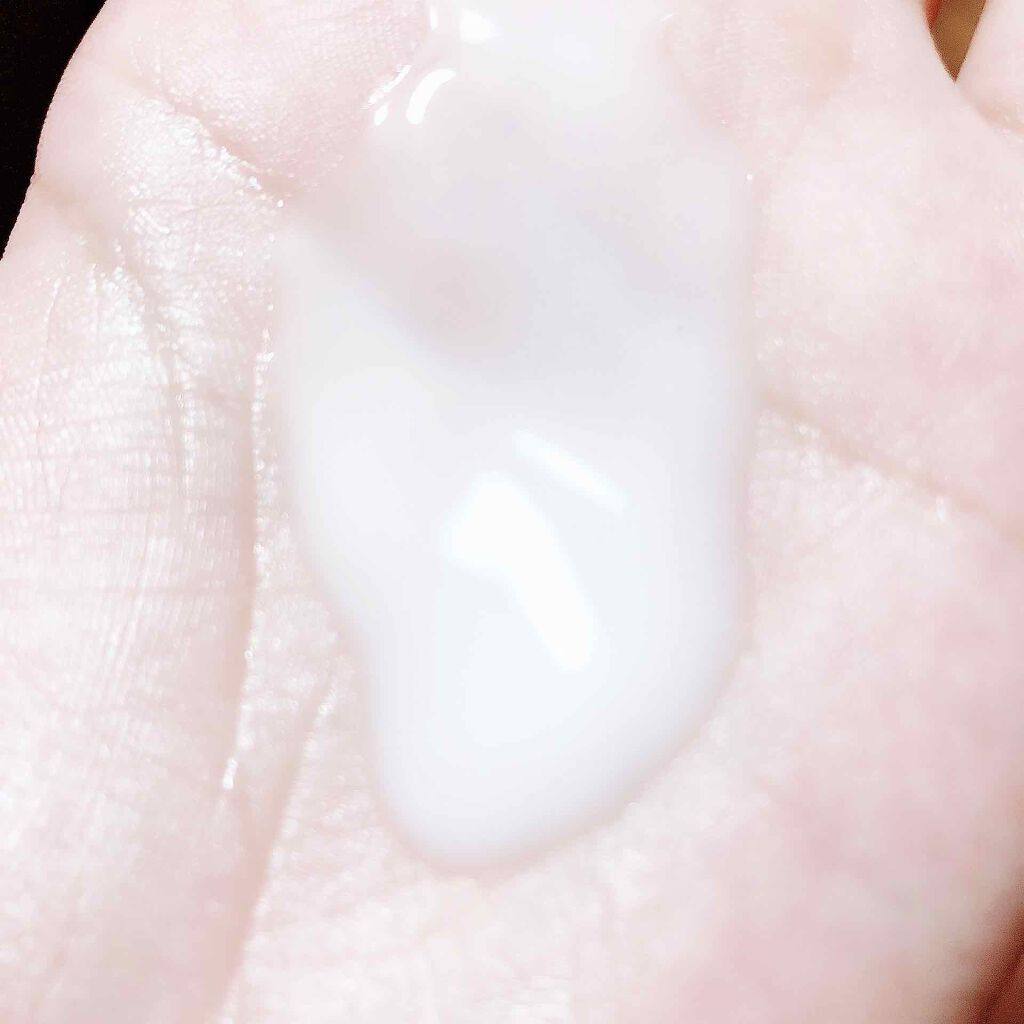  リフレッシュプラス ホワイトニング ボディミルク/ニベア/ボディミルクを使ったクチコミ（2枚目）