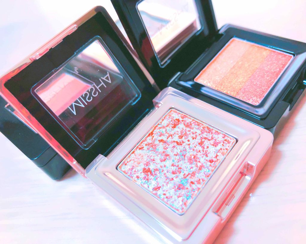 グリッタープリズム シャドウ/MISSHA/グリッターを使ったクチコミ（1枚目）