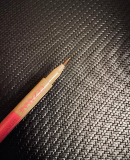 描くふたえアイライナー/CEZANNE/リキッドアイライナーを使ったクチコミ(2枚目)