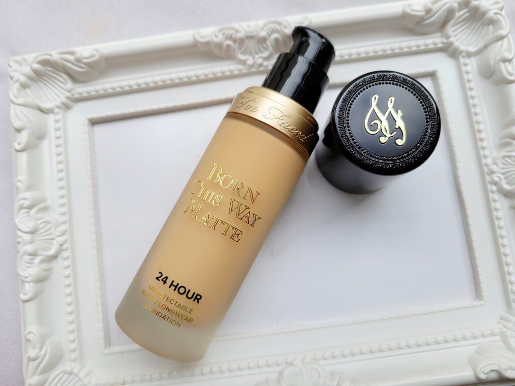 ボーン ディス ウェイ アンディテクタブル 24H マット ファンデーション/Too Faced/リキッドファンデーションを使ったクチコミ（2枚目）