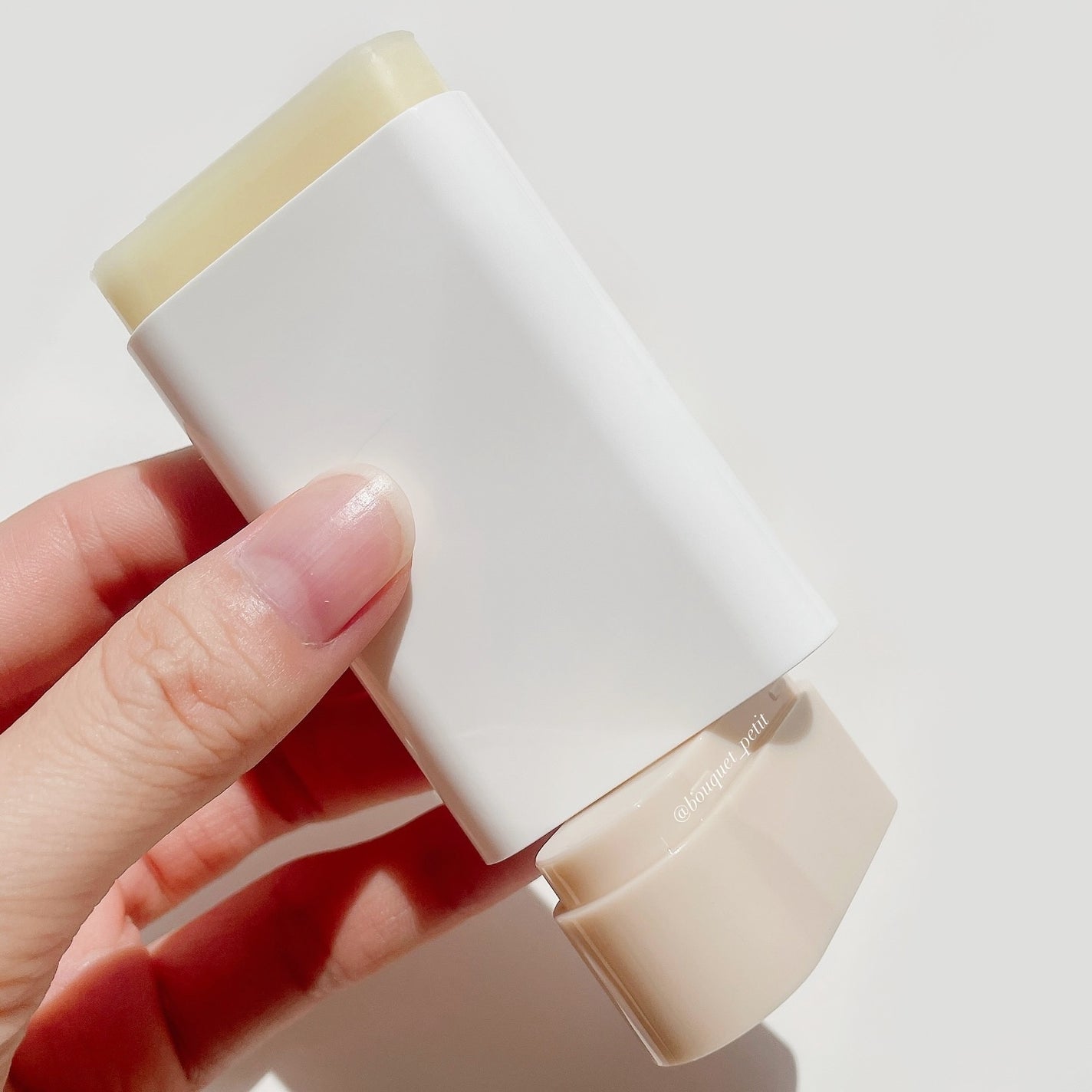 エネキシア エアリーサンスティック/RAWQUEST/日焼け止めスティックを使ったクチコミ(4枚目)