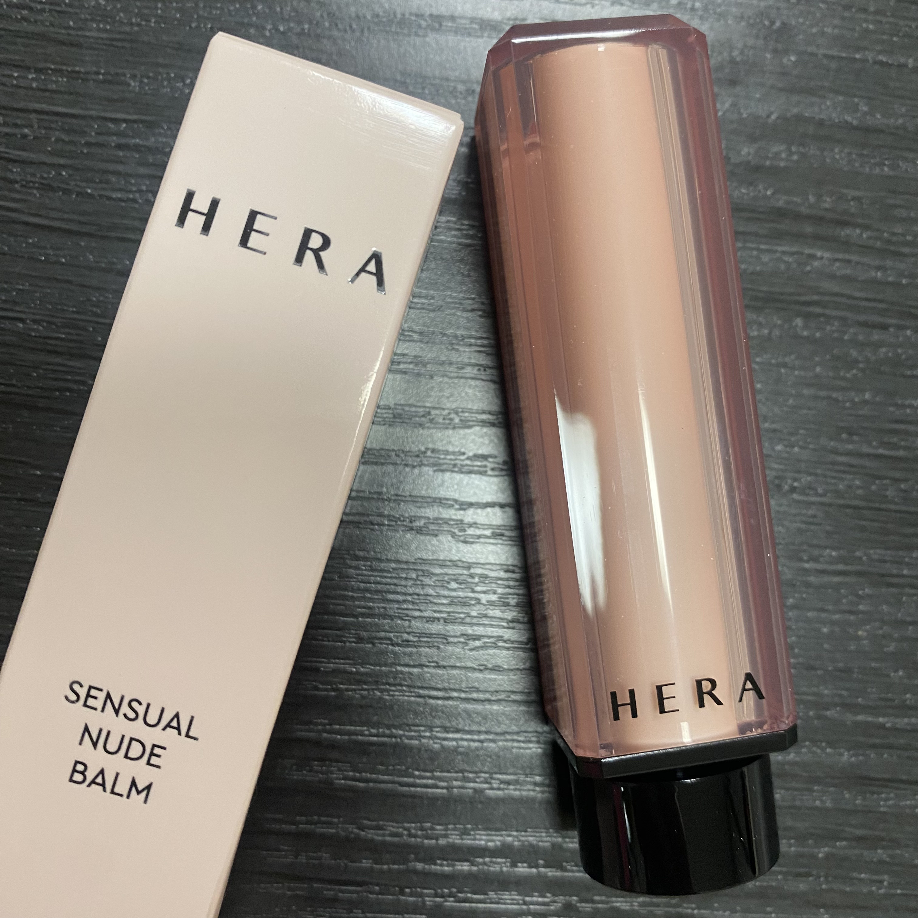 センシュアル ヌードバーム/HERA/リップバームを使ったクチコミ（1枚目）