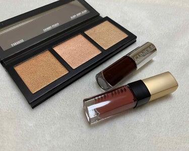 リュクス リキッド リップ ハイ シャイン/BOBBI BROWN/口紅を使ったクチコミ（1枚目）