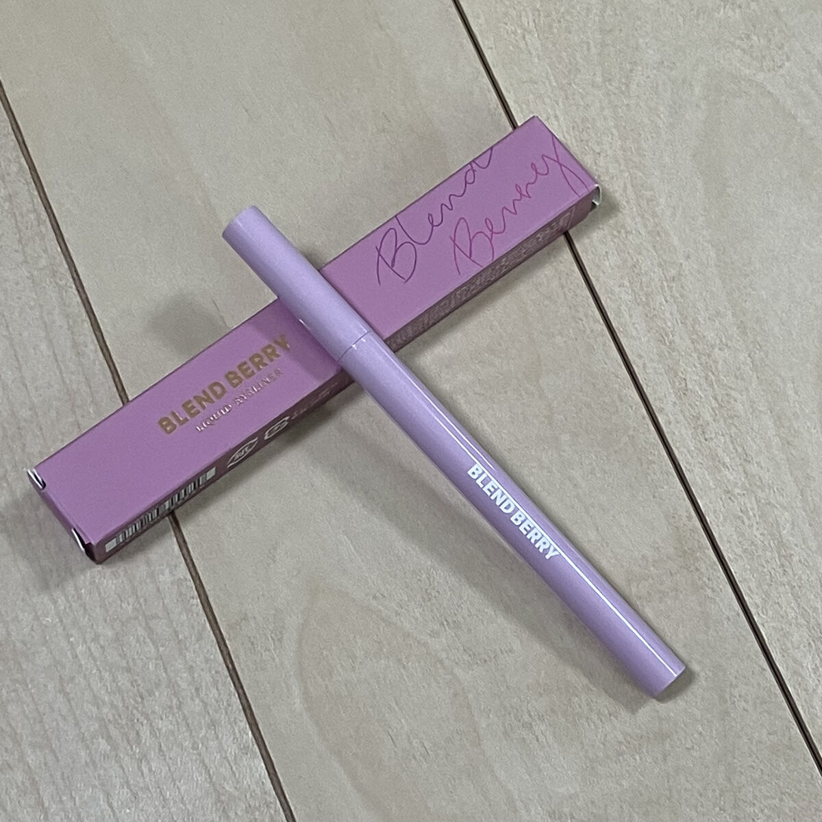 プレイフル リキッドアイライナー 102 パープルヤム/BLEND BERRY/リキッドアイライナーを使ったクチコミ（1枚目）