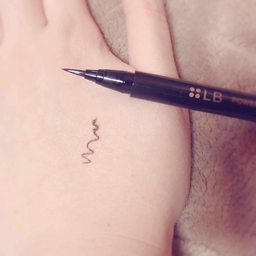 パワーオブアイライナー リキッド/LB/リキッドアイライナーを使ったクチコミ(2枚目)