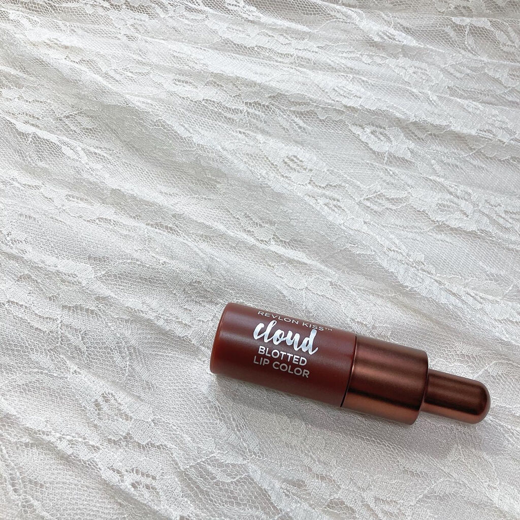 キス クラウド ブロッテッド リップ カラー 012 チョコレート スフレ/REVLON/口紅を使ったクチコミ（1枚目）