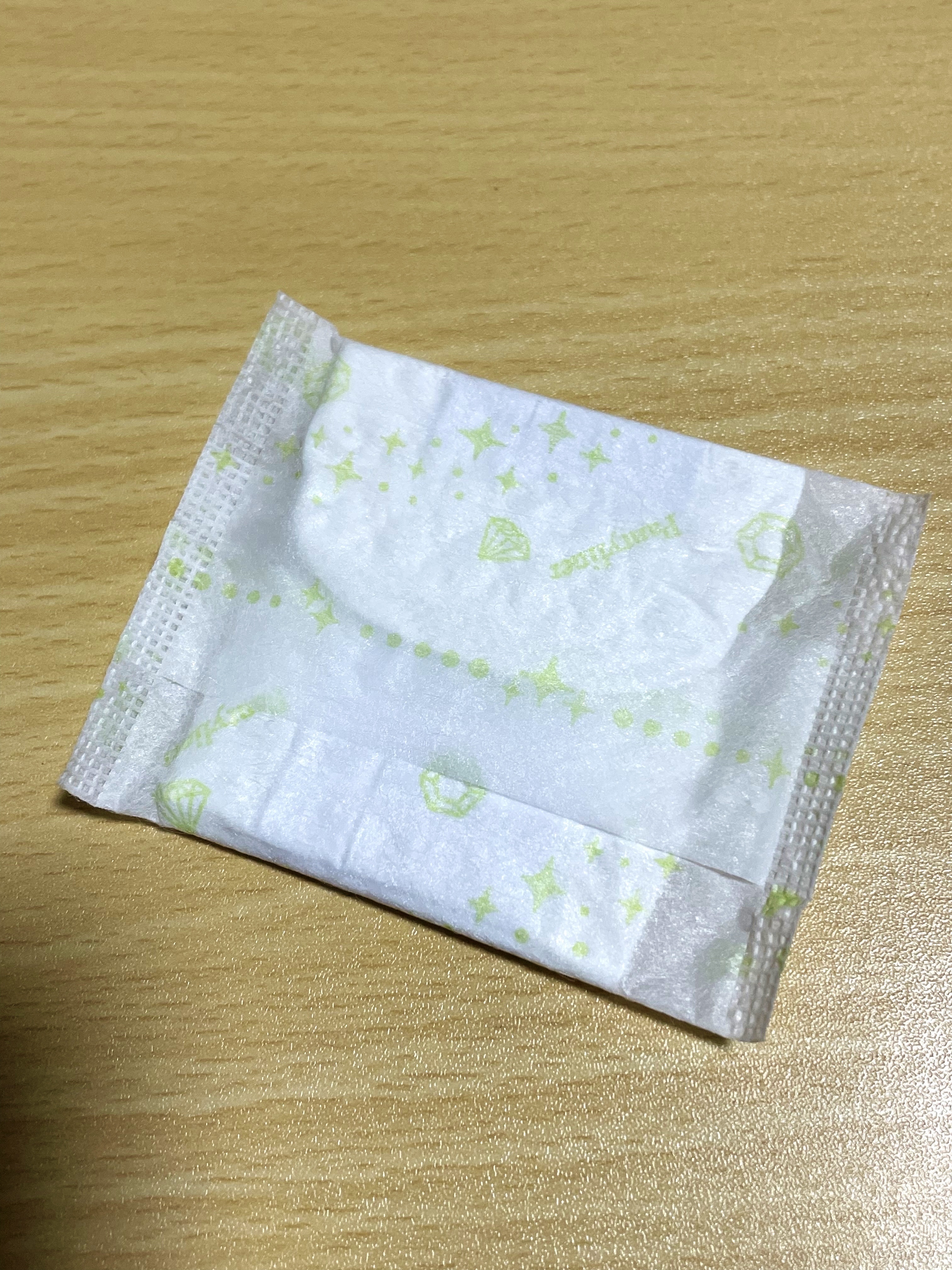 きれいスタイル フレッシュハーブの香り 消臭プラス ６２コ入/ロリエ/おりものシートを使ったクチコミ（2枚目）