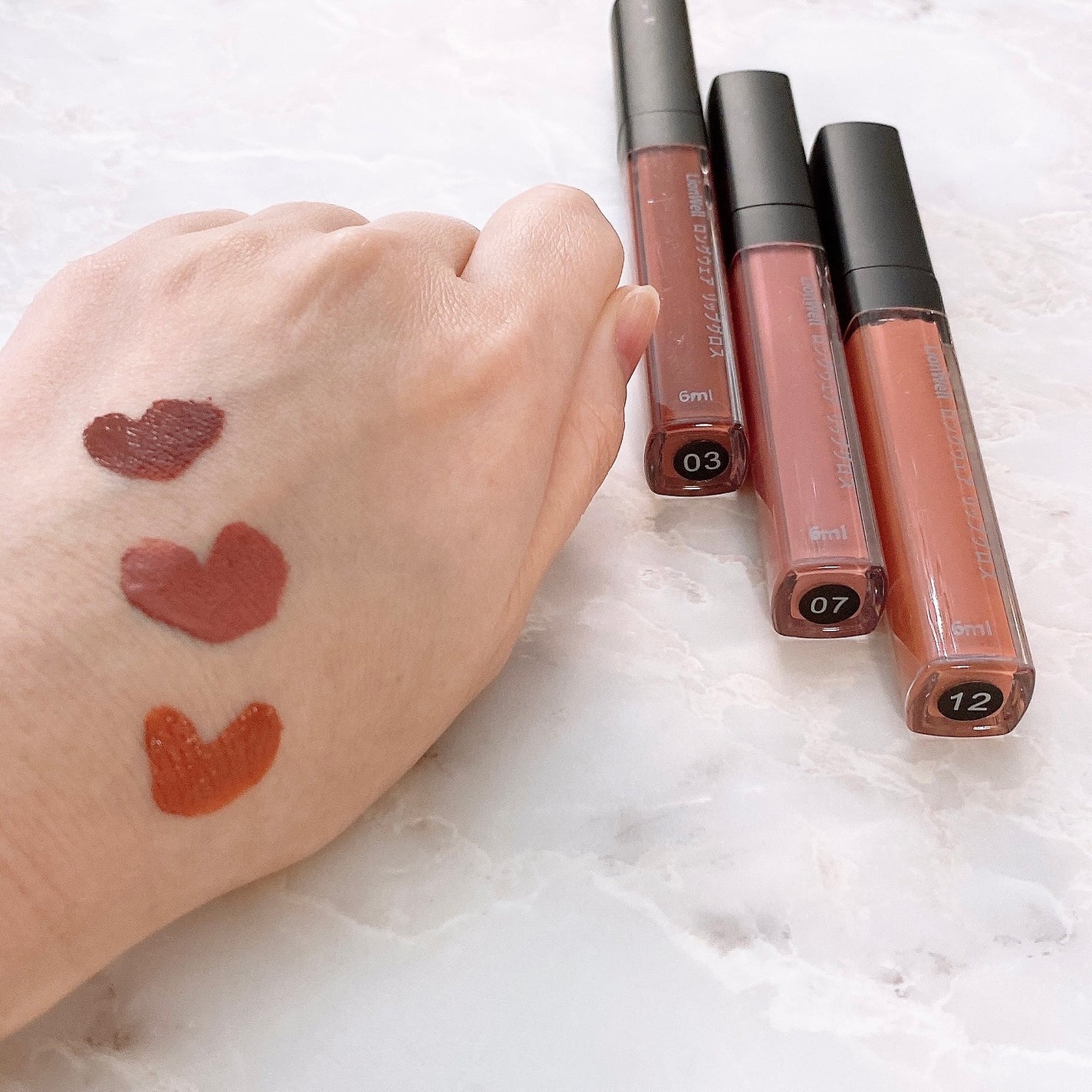 ロングウェア リップグロス/LionWell(ライオンウェル)/リップグロスを使ったクチコミ(2枚目)