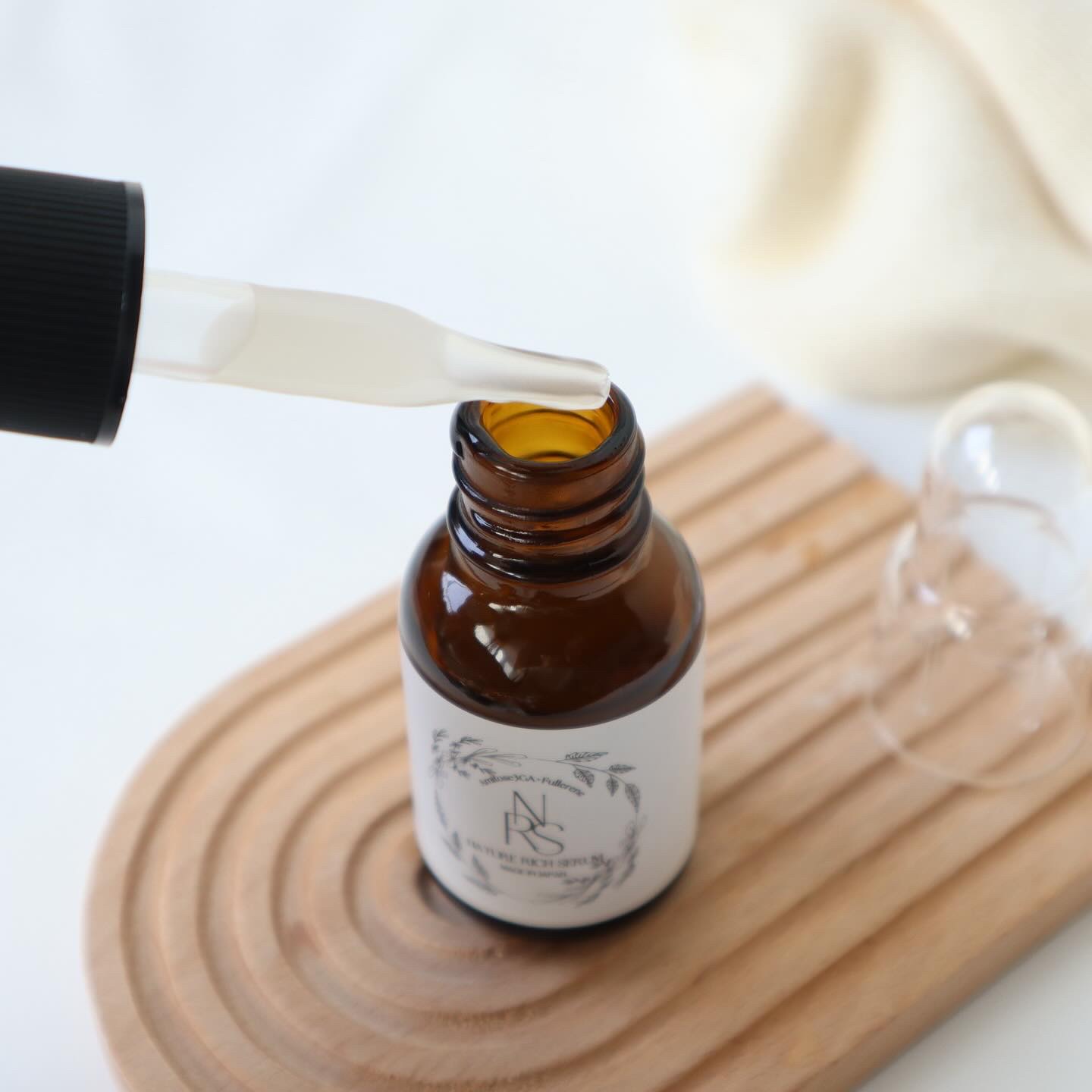 ネイチャーリッチセラム/健康漢方DX/美容液を使ったクチコミ（3枚目）