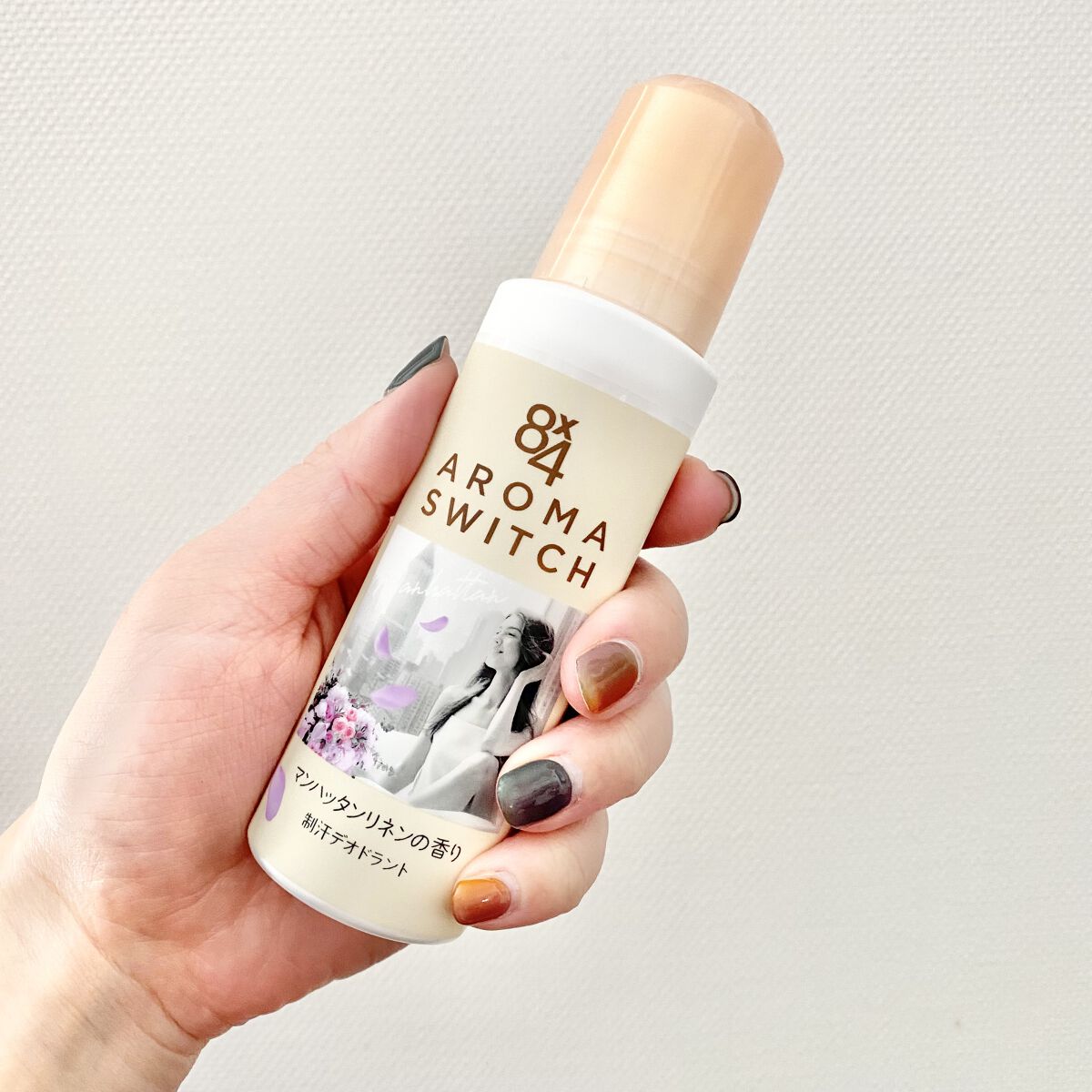 8x4 アロマスイッチ ロールオン マンハッタンリネンの香り/８ｘ４/デオドラント・制汗剤を使ったクチコミ（2枚目）