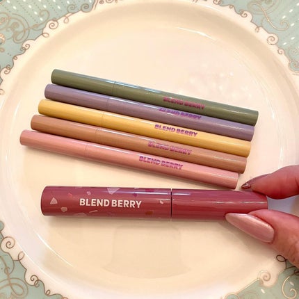 プレイフル リキッドアイライナー/BLEND BERRY/リキッドアイライナーを使ったクチコミ(1枚目)