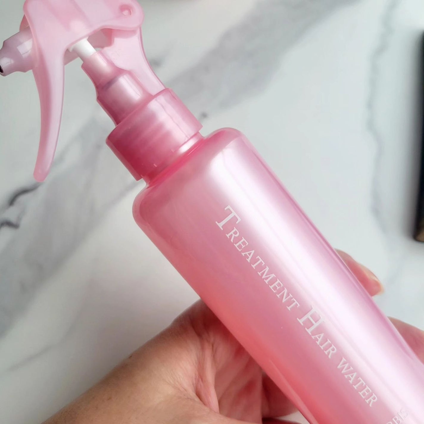 エッセンスインヘアミルク/オルビス/ヘアミルクを使ったクチコミ(4枚目)