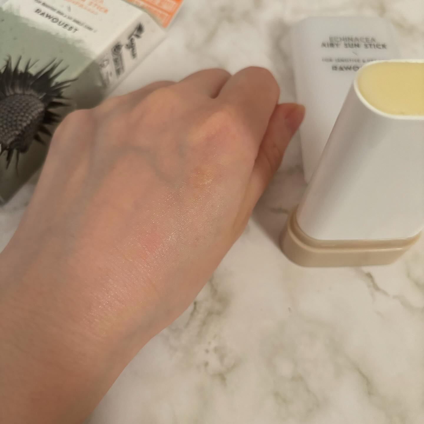 Echinacea Airy Sun Stick/RAWQUEST/日焼け止めスティックを使ったクチコミ（3枚目）