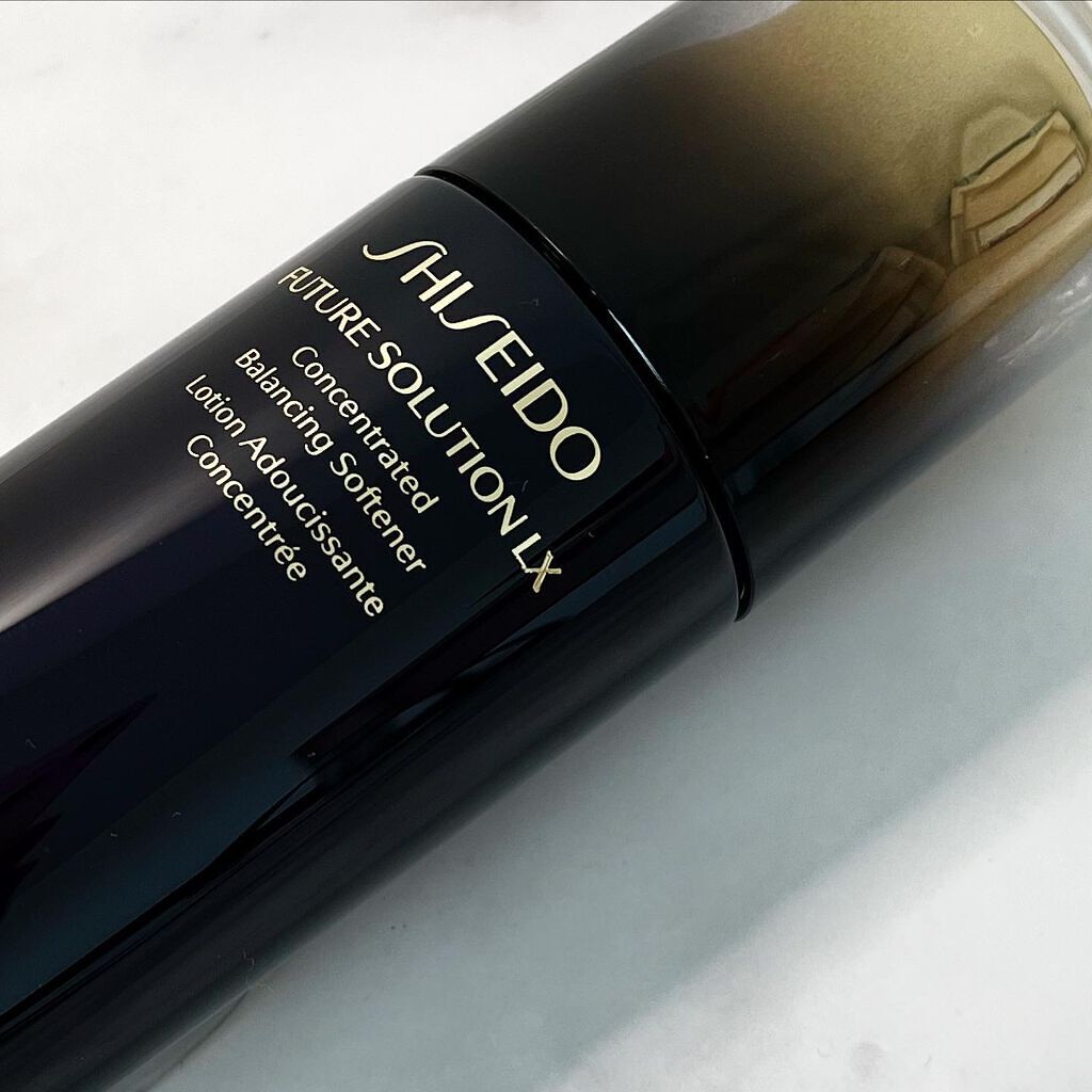 フューチャーソリューションLXコンセントレイティッドバランシングソフナーe/SHISEIDO/その他スキンケアを使ったクチコミ(1枚目)