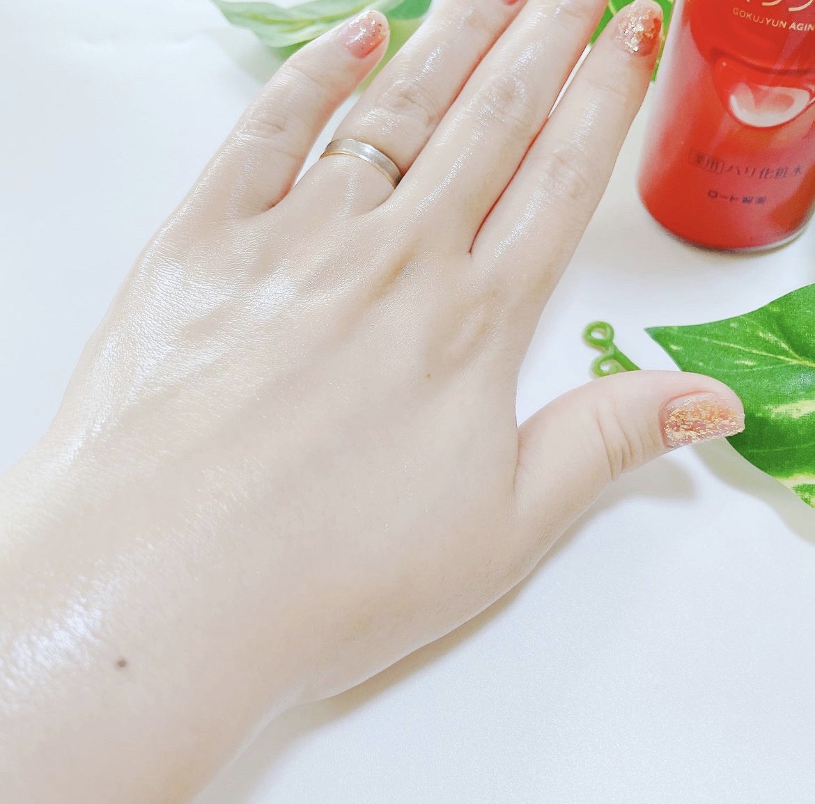 肌ラボ 極潤 薬用ハリ化粧水【医薬部外品】のクチコミ「季節の変わり目はコレ❤️
肌ラボ 極潤 薬用ハリ化粧水


有効成分ナイアシンアミド+3種のヒ.....」（3枚目）