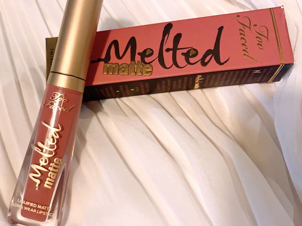 メルテッド リキッド マット ロングウェア リップスティック/Too Faced/口紅を使ったクチコミ（2枚目）