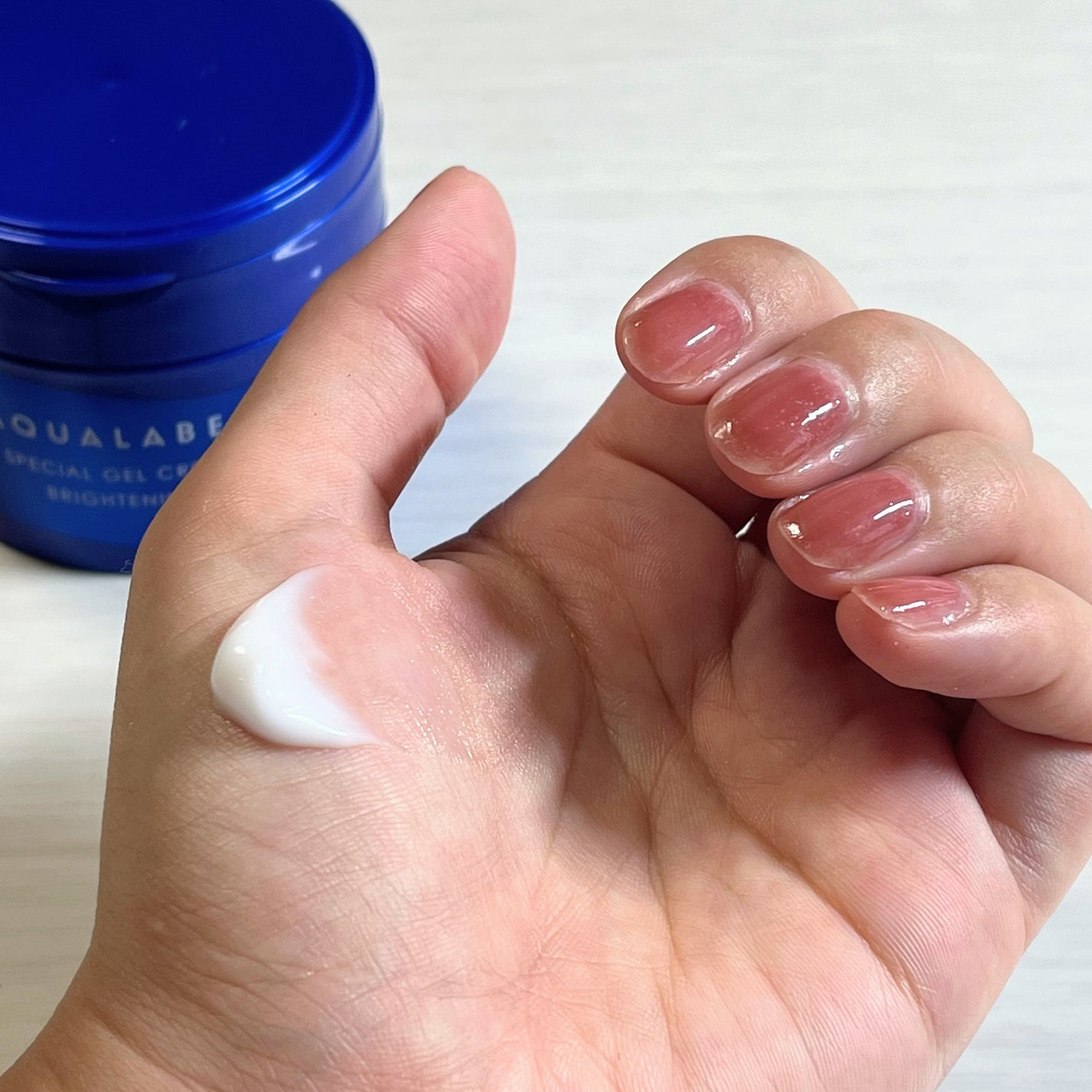 スペシャルジェルクリーム EX (ブライトニング) /アクアレーベル/オールインワン化粧品を使ったクチコミ(7枚目)