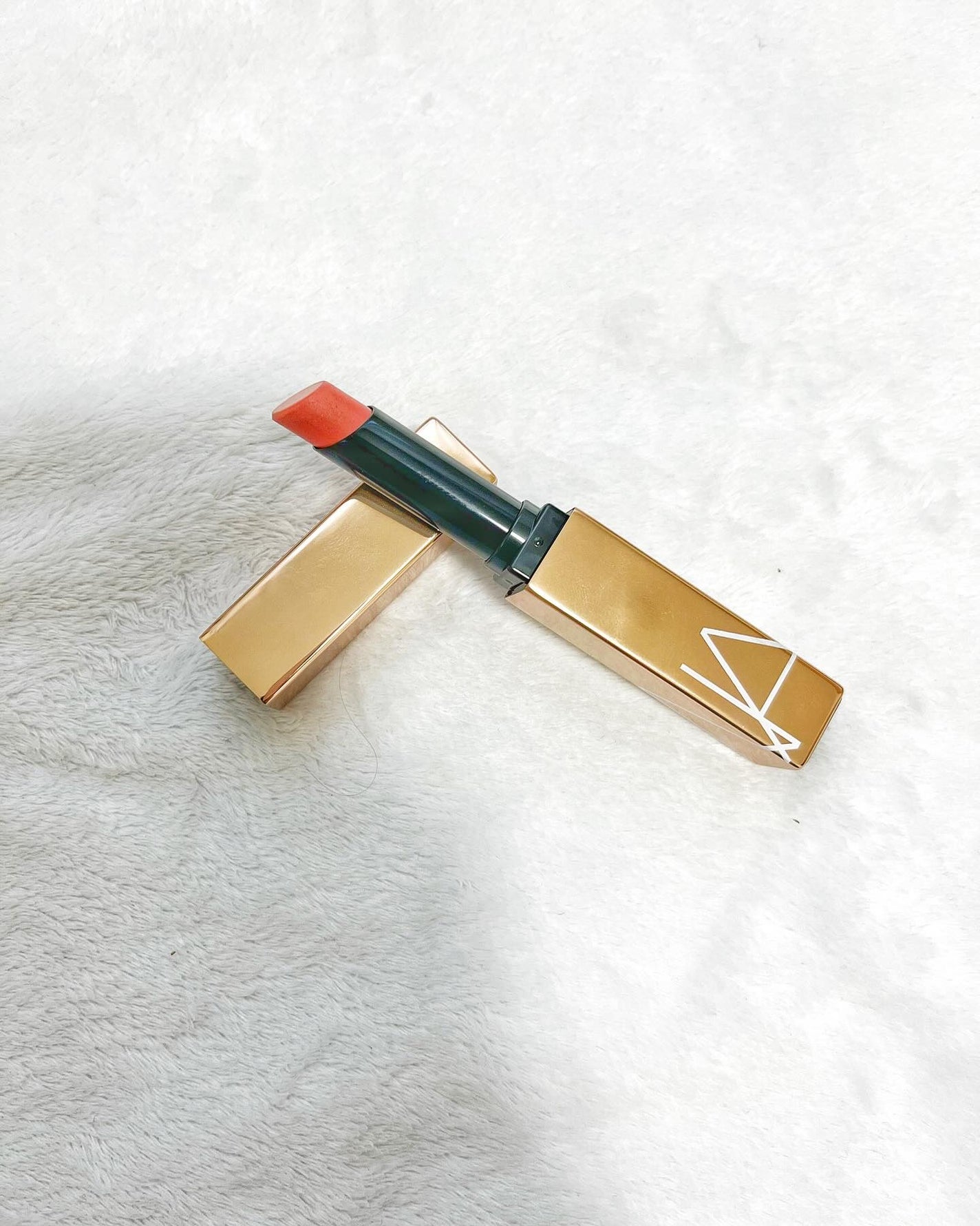 アフターグロー センシュアルシャイン リップスティック/NARS/口紅を使ったクチコミ(2枚目)