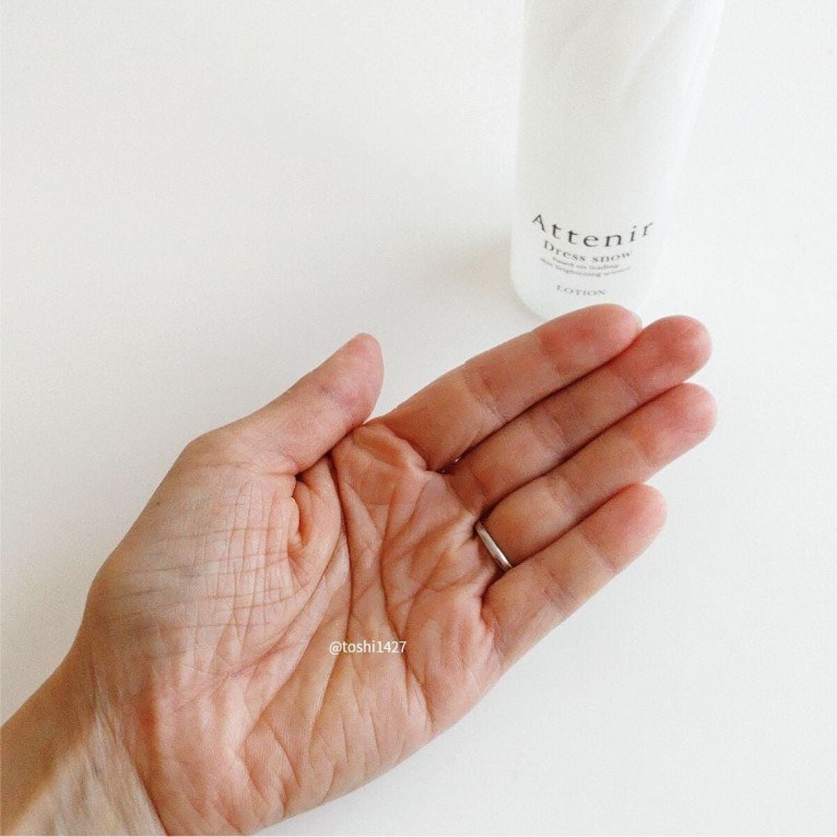 ドレススノー ローション【医薬部外品】 /アテニア/化粧水を使ったクチコミ(3枚目)