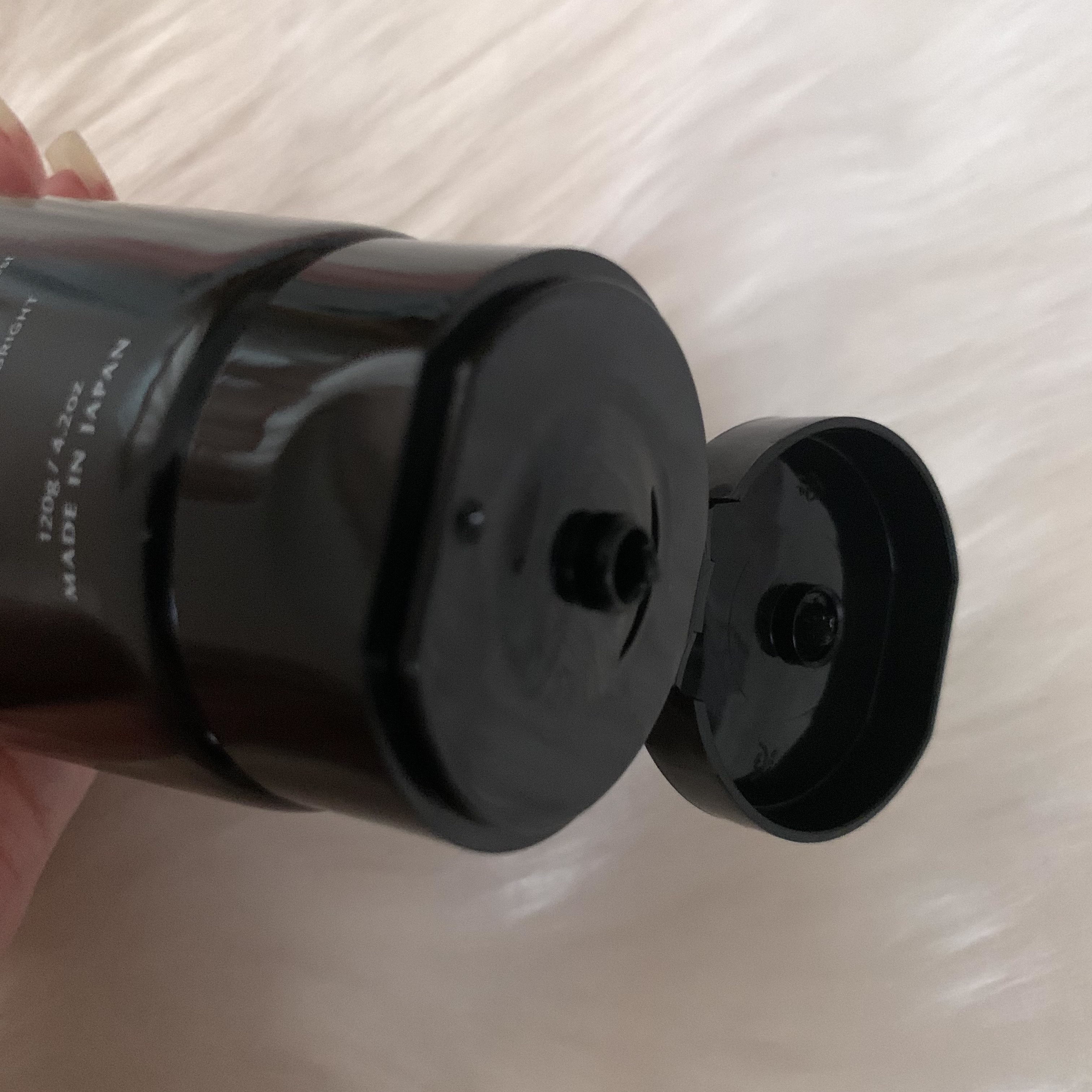 BLACK JELLY WASH（ブラックジェリーウォッシュ）/PLUEST/その他洗顔料を使ったクチコミ（2枚目）