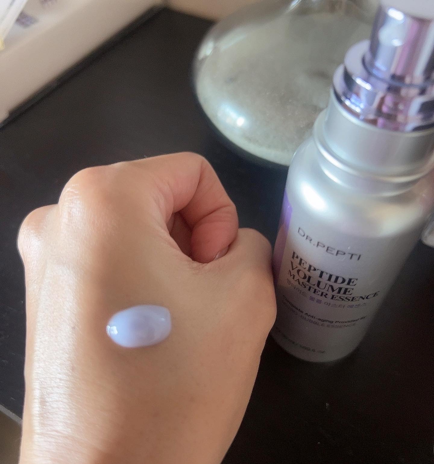 ペプチド ボリューム マスター エッセンス/DR.PEPTI/美容液を使ったクチコミ（3枚目）