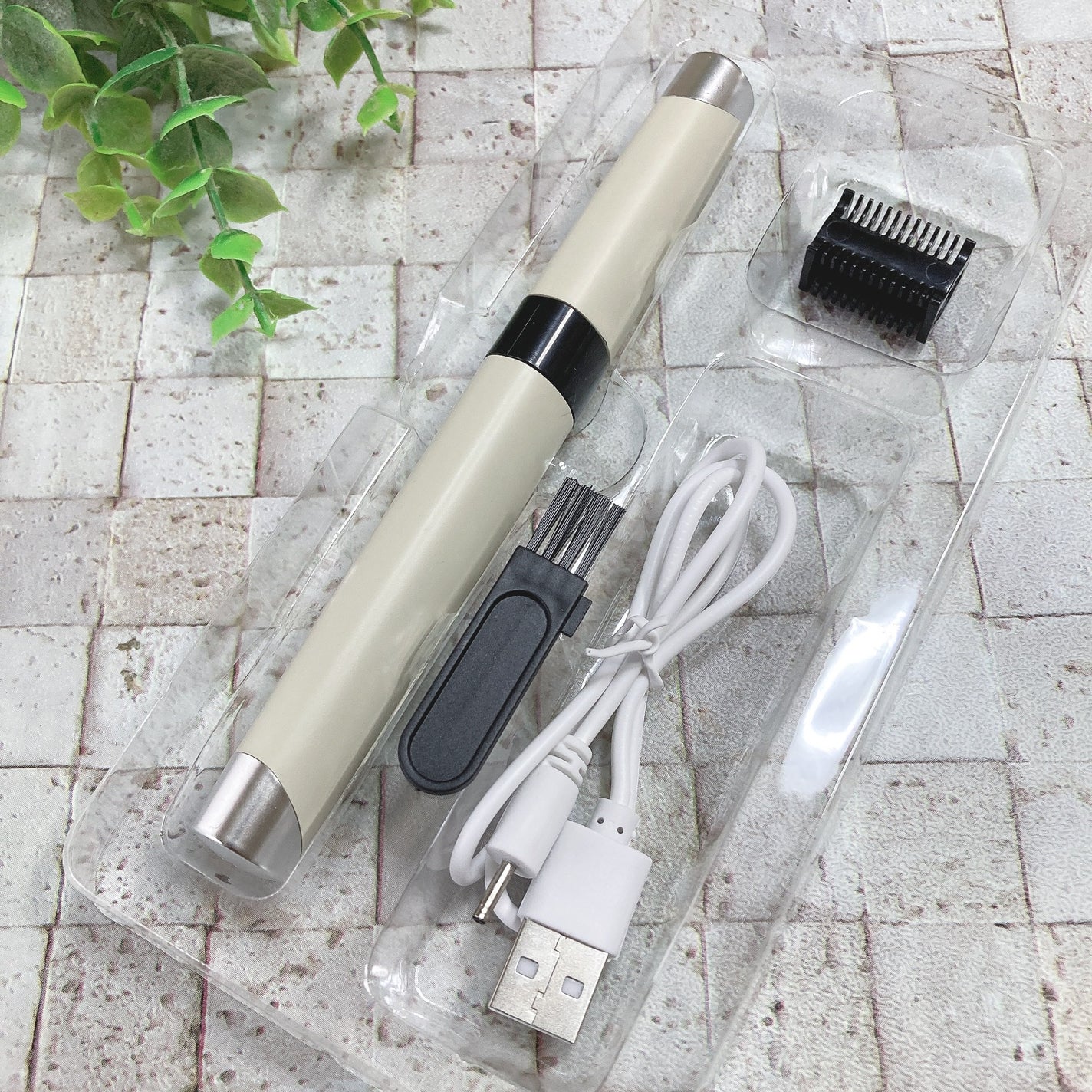 かじゅかじゅ on LIPS 「*LINKAヴィオラ*USB充電式の電動シェーバー顔の産..」(2枚目)