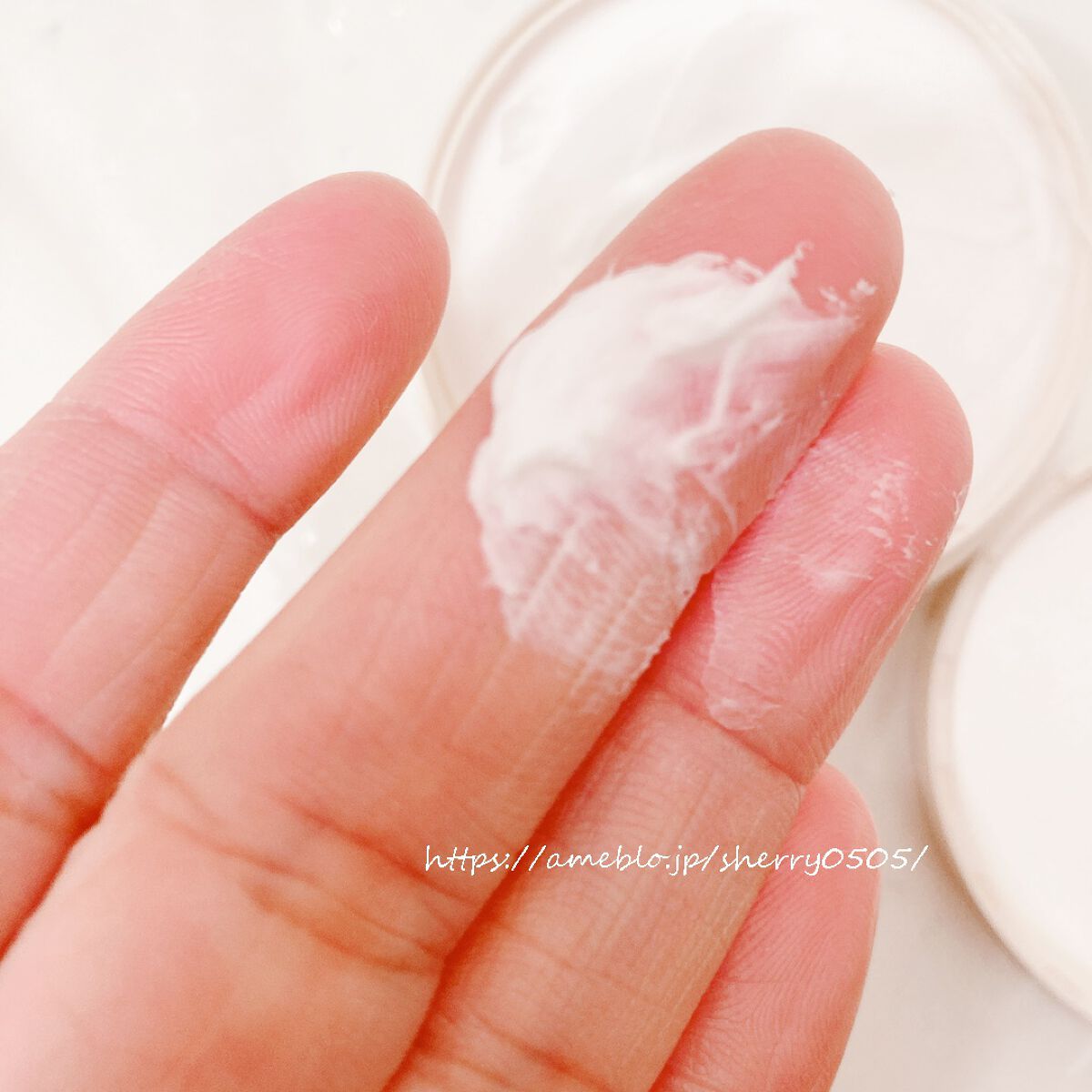 chiyo36 on LIPS 「【エアリー&イージースフレヘアバーム】まるでスフレ!やわらかな..」(4枚目)