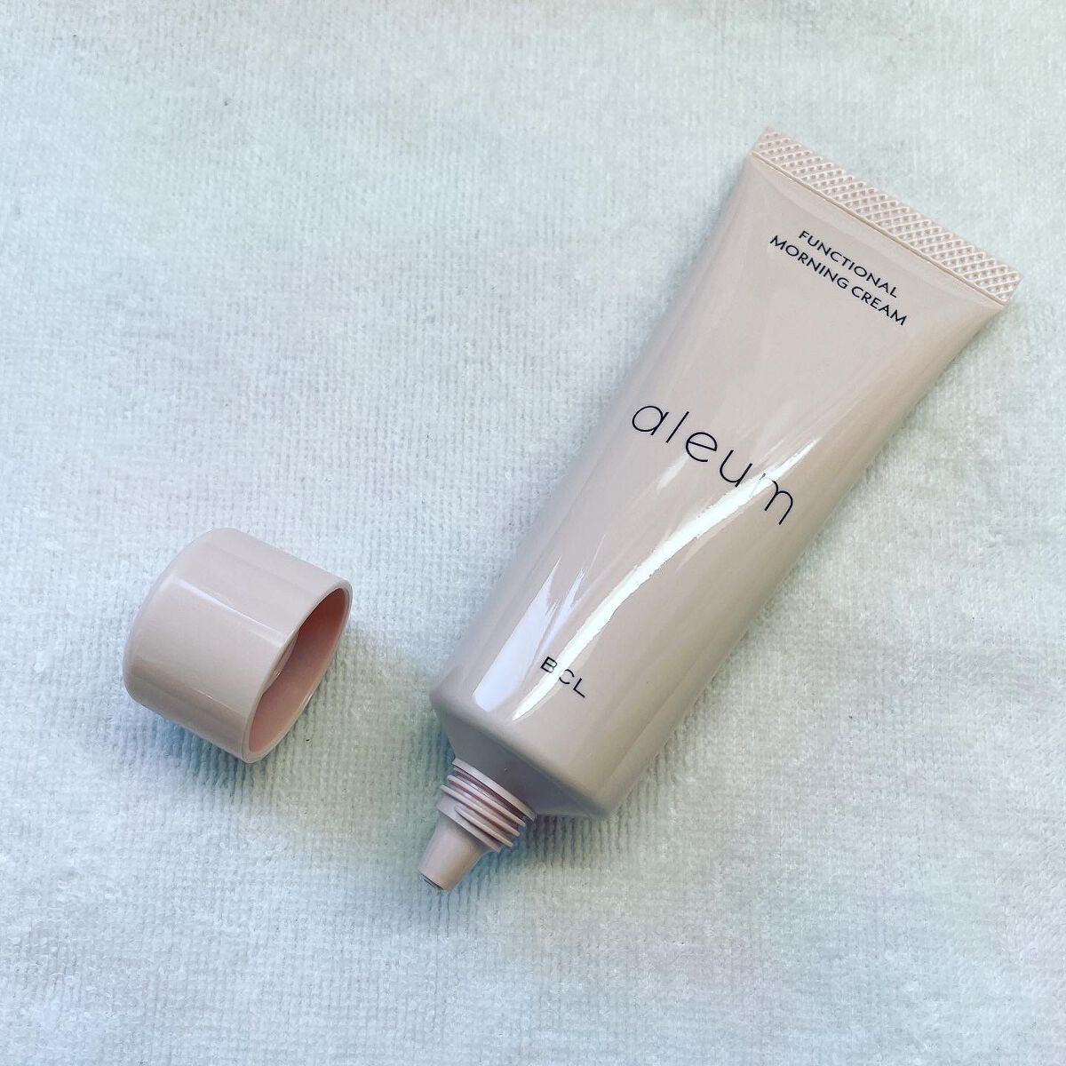 ファンクショナルモーニングクリーム/アルム/化粧下地を使ったクチコミ（3枚目）