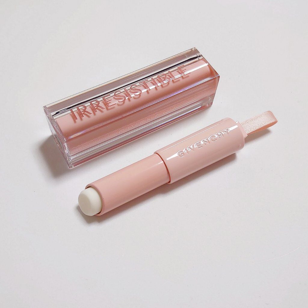 イレジスティブル ソリッド パフューム/GIVENCHY/練り香水を使ったクチコミ(2枚目)
