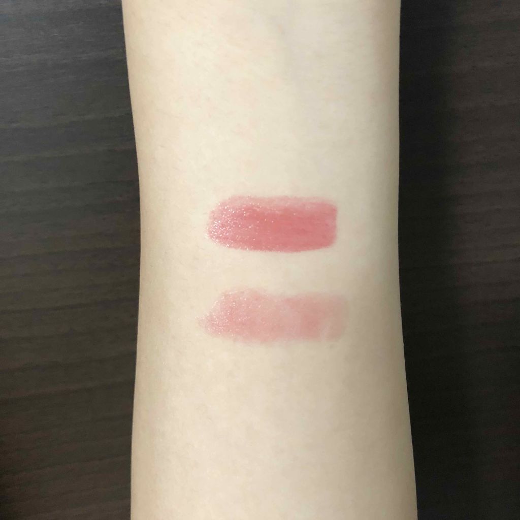 ラスティンググロスリップ/CEZANNE/口紅を使ったクチコミ(2枚目)