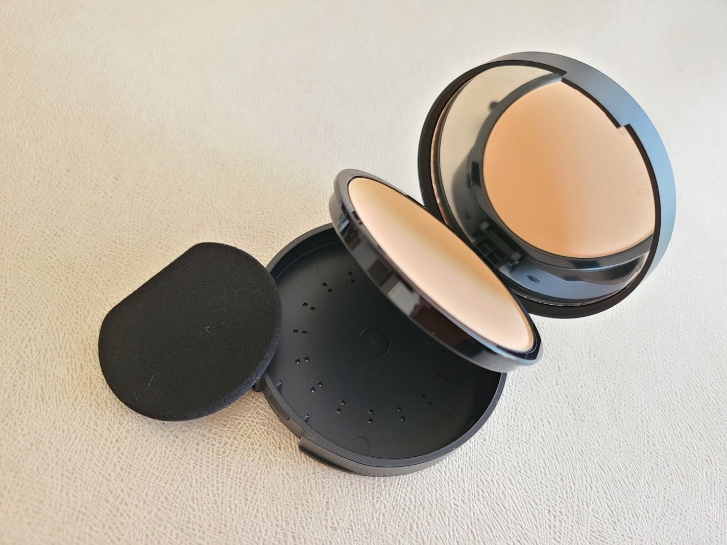 ベアプロ 24HR パウダー ファンデーション/bareMinerals/パウダーファンデーションを使ったクチコミ(2枚目)