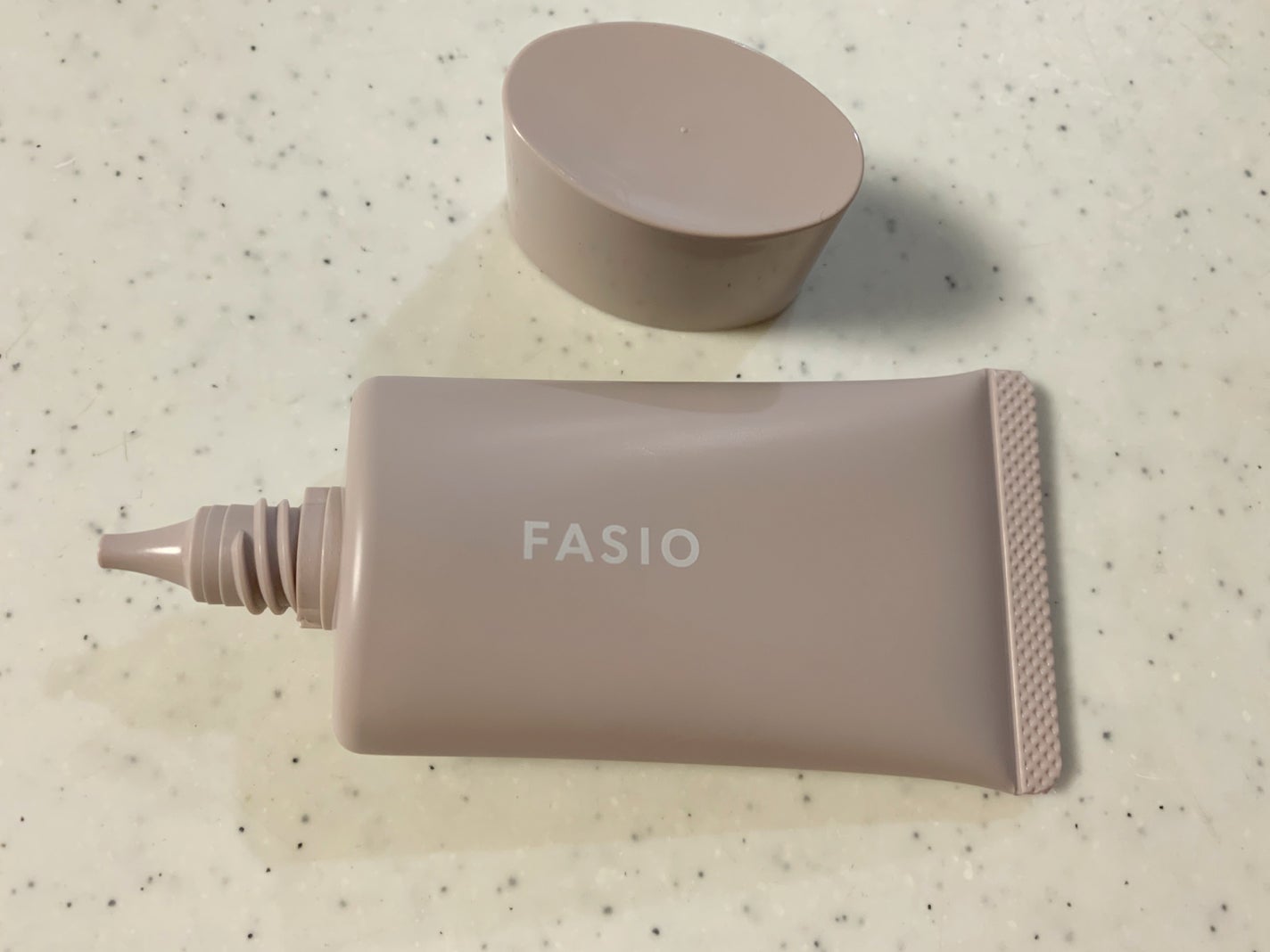 エアリーステイ BB ティント モイスト/FASIO/BBクリームを使ったクチコミ(2枚目)