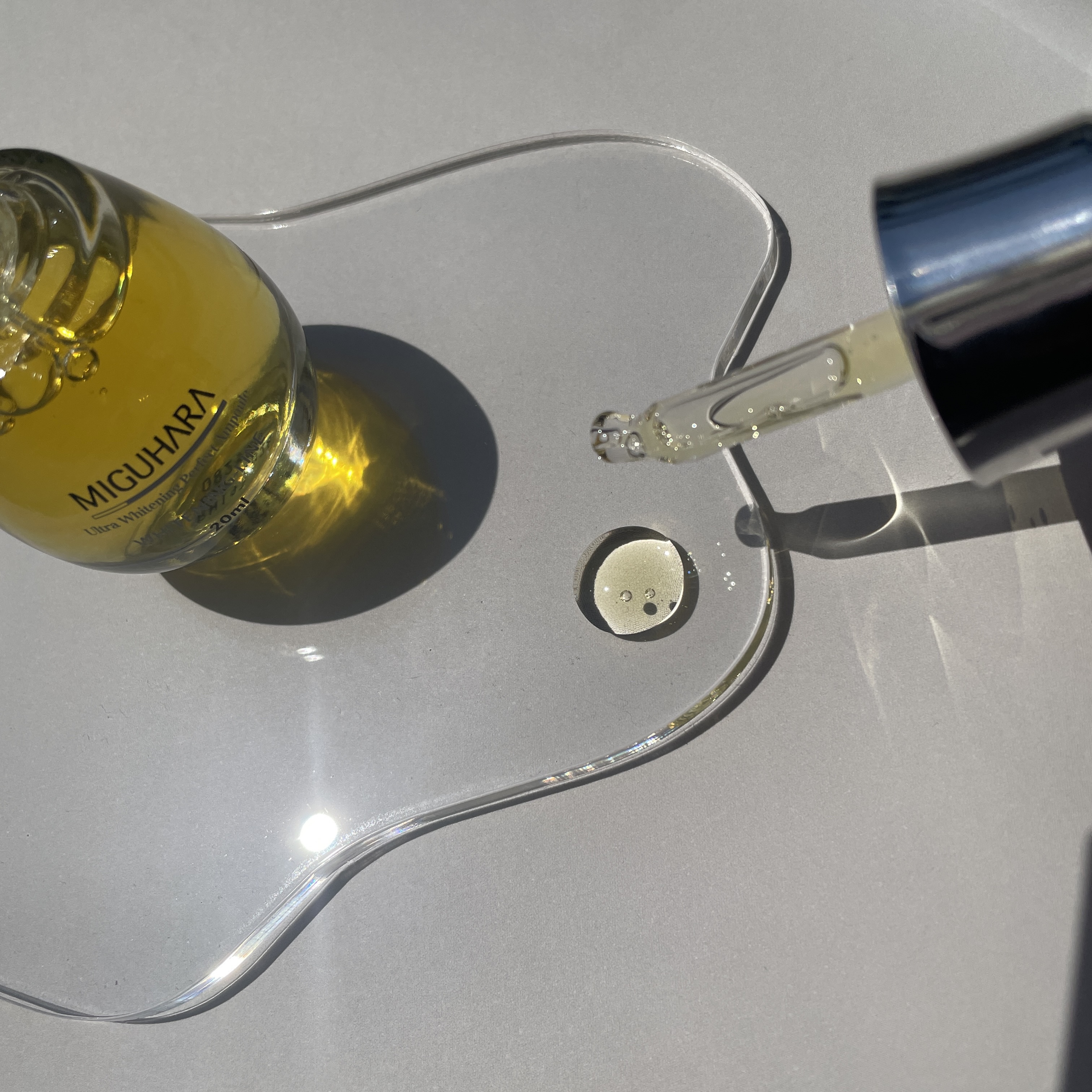 Ultra Whitening Perfect Ampoule/MIGUHARA/美容液を使ったクチコミ（2枚目）